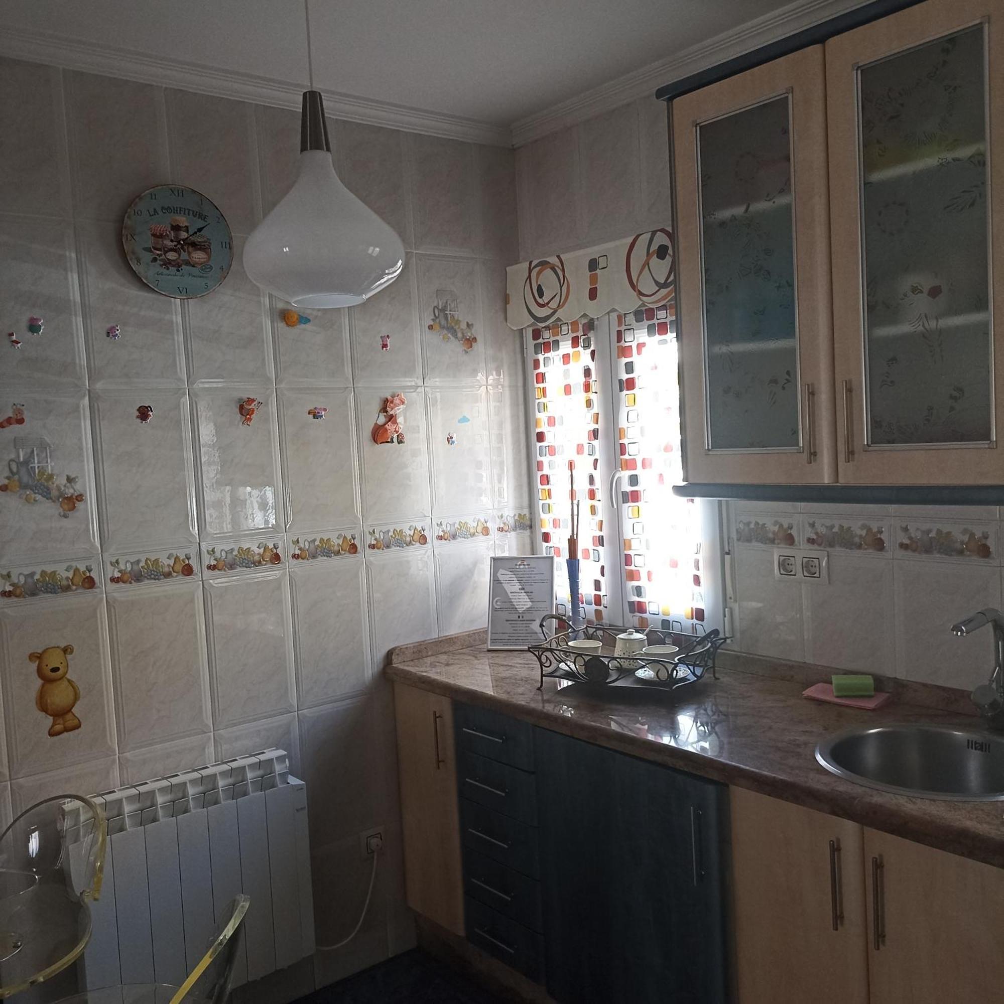 Piso Yade En Oviedo, Proximo A Vegas Con Parking Y Wifi Apartamento *